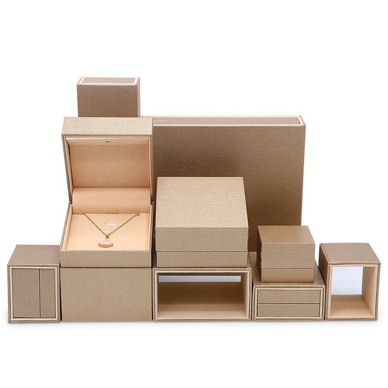 Chiếc nhẫn / vòng cổ / vòng tai Box Bulk Lead Time 15-20 ngày 100% giấy tái chế bao bì Hộp ngăn kéo với đèn LED