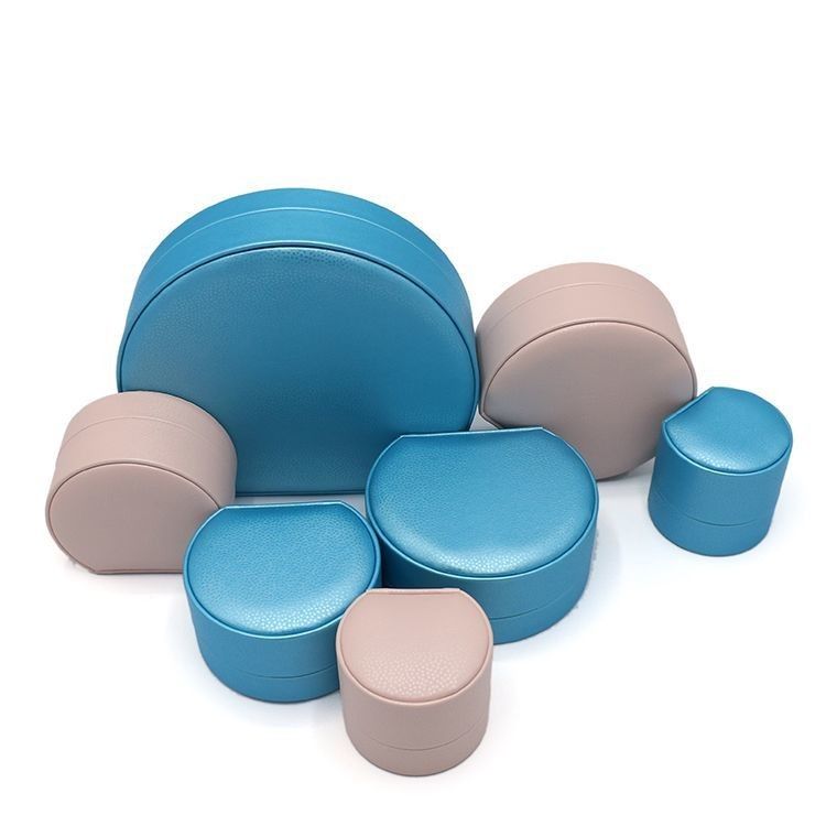 Hộp đồ trang sức da PU sang trọng tùy chỉnh với logo được sản xuất hàng loạt Thời gian giao hàng 15-20 ngày Các mẫu miễn phí và vận chuyển nhanh