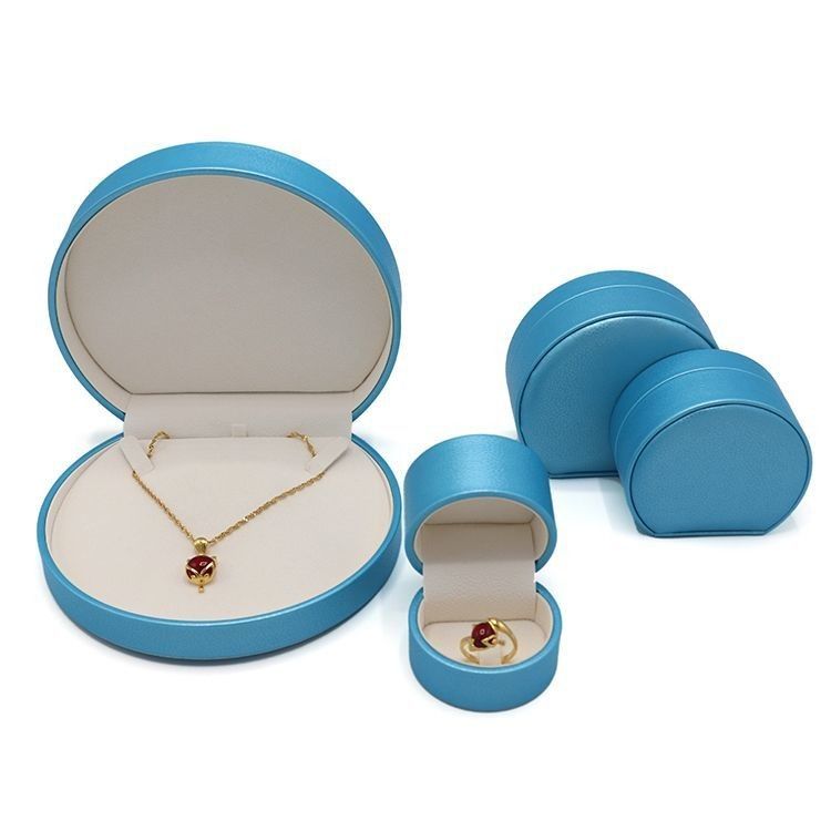 Hộp đồ trang sức da PU sang trọng tùy chỉnh với logo được sản xuất hàng loạt Thời gian giao hàng 15-20 ngày Các mẫu miễn phí và vận chuyển nhanh
